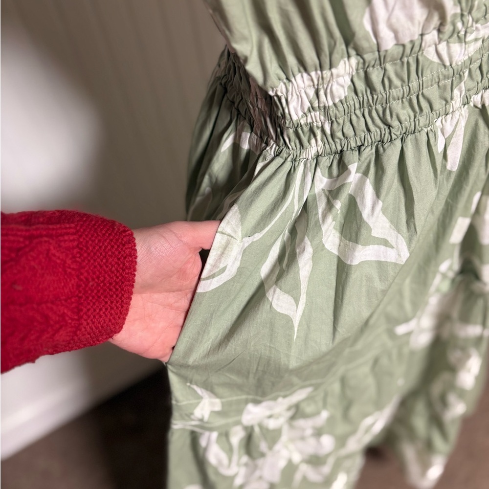 Tahari Sage and White Leaf Print Midi Dress - Picture 2 of 4